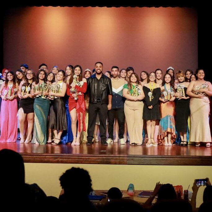 Participantes del ESOTY Fashion Show